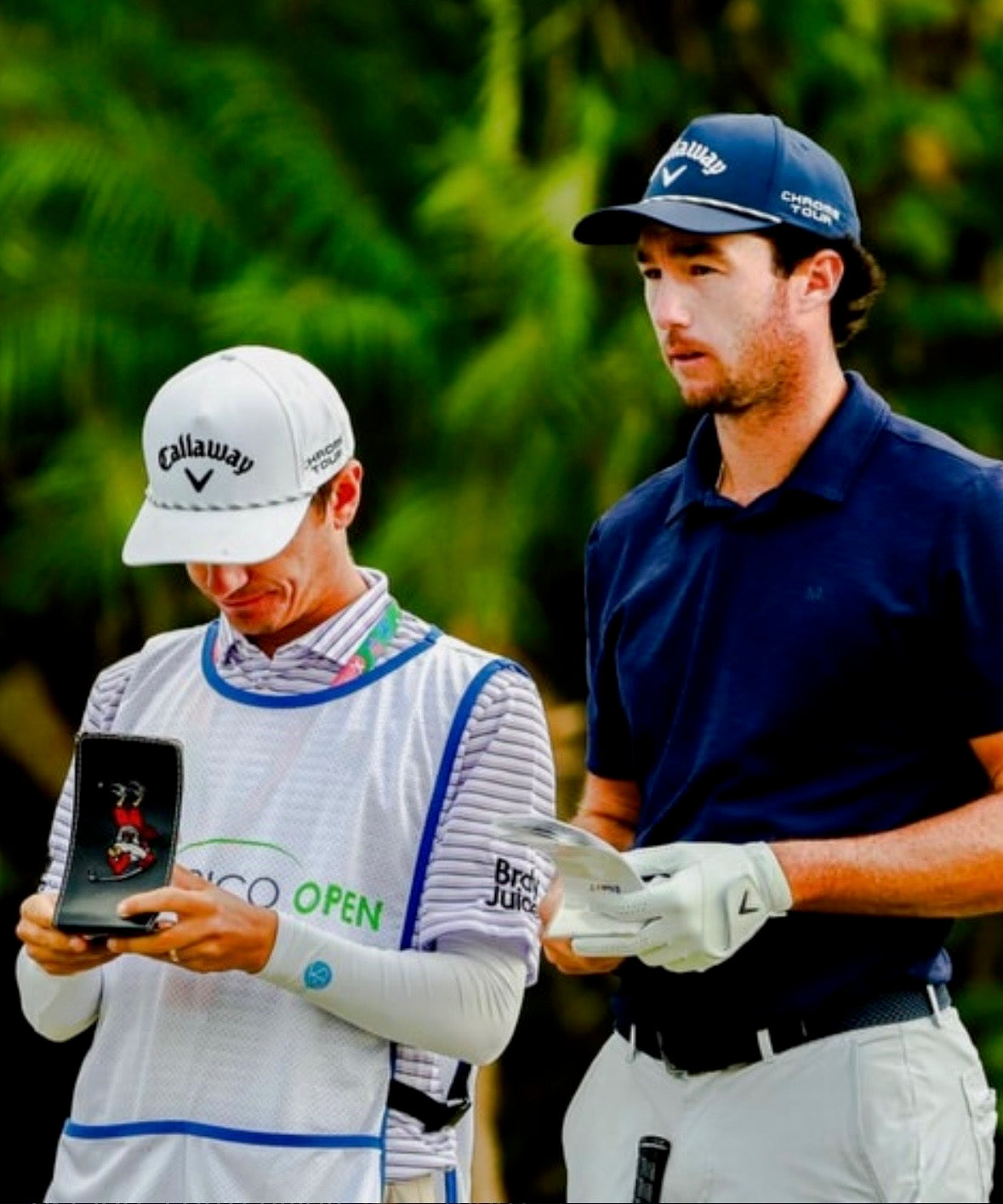 Brdy Juice branded caddy bib at the PGA Tour Puerto Rico Open